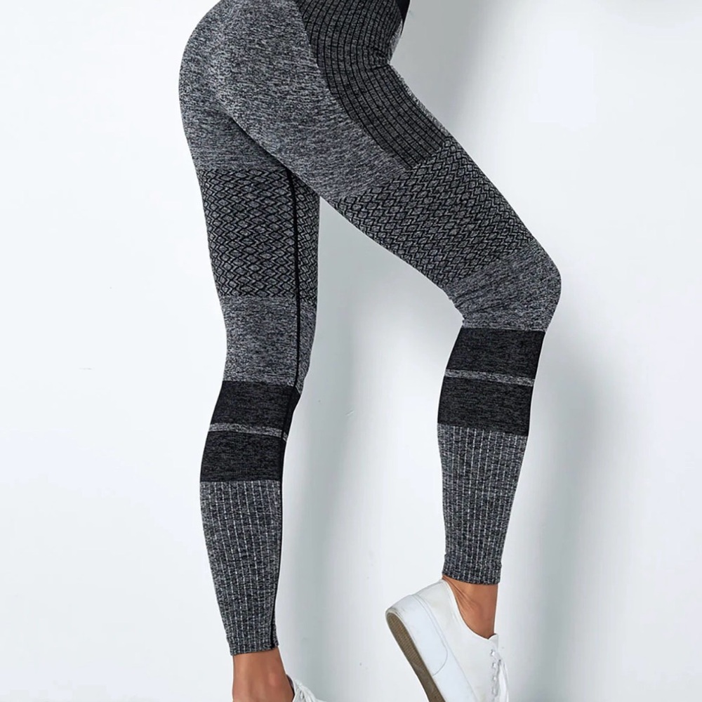 Chic Heathered Leggings
